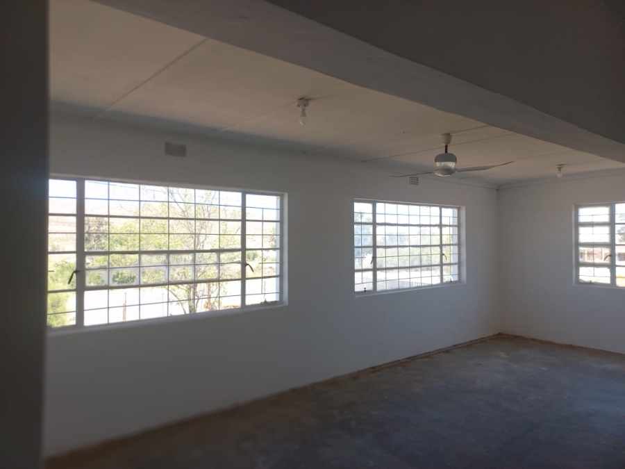 6 Bedroom Property for Sale in Bitterfontein Western Cape